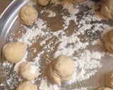 A picture of step 2 of Chapati bread.