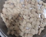 A picture of step 1 of Chilli Soya Nuggets.
