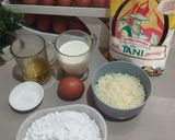 Foto langkah ke 1 dari resep Brazilian Cheese Bread (Pão de Queijo).