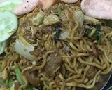 Foto langkah ke 7 dari resep Mie goreng jawa spesial ala abang abang.