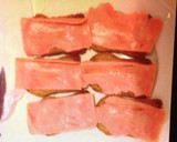 Foto del paso 4 de la receta: Canapés de caviar falso de tomate