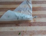 Foto del paso 2 de la receta: Masa brick rellena de gulas