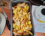 Foto langkah ke 1 dari resep Apple Bread Pudding.