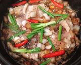 Hình bước làm 2 của món Cá Thu Kho