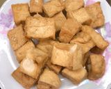 Hình bước làm 1 của món Đậu hủ kho nấm rơm