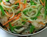 A picture of step 4 of Spicy Korean-Style Yakisoba (Stir-Fried Noodles) with Glass Noodles Option – Easy Recipe.