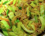A picture of step 5 of Spicy Korean-Style Yakisoba (Stir-Fried Noodles) with Glass Noodles Option – Easy Recipe.