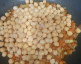 Foto del paso 4 de la receta: Garbanzos con pisto de zanahoria, calabacín y berenjena