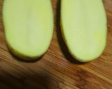 A picture of step 1 of Simple Potato Wedges.