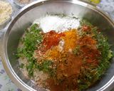 A picture of step 1 of Zhanzhanit Besan Kothimbir Vadi.