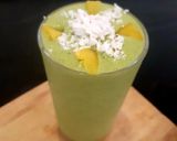 รูปขั้นตอนการทำที่ 3 ของ Green PIÑA COLADA SMOOTHIE💚🥤 สมูทตี้ผักเป็ดพีนาโคลาด้า🍍🥥