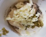 A picture of step 3 of Jalapeno garlic dip.
