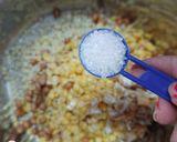 A picture of step 2 of Khichdo (Savoury).