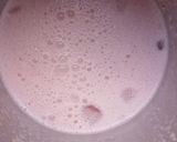 A picture of step 3 of Plum Lassi with Beetroot Powder.
