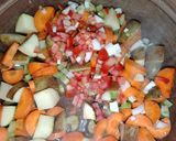 A picture of step 8 of Seafood Soup (Sopa Marinera).