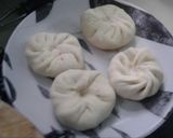 A picture of step 2 of Veg MOMO.