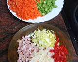 Foto del paso 1 de la receta: Salteado de verduras y pollo con arroz blanco