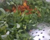 A picture of step 5 of Gajjar aur methi ki sabzi.