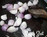 A picture of step 3 of Gosht Do Pyaza.