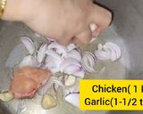 A picture of step 2 of Degi Chicken Palak.