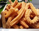 Foto langkah ke 7 dari resep Kue Kecipir / kue akar kelapa Tanpa cetakan.