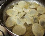 A picture of step 3 of Crispy batata chips for fasting (upvasache crispy batata chips).