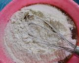 Foto langkah ke 2 dari resep Banoffee Cake Tanpa Mixer.