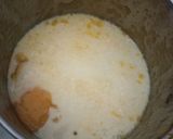 A picture of step 2 of Mango mastani.