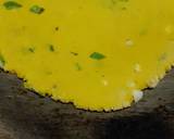 Lahsooni makki ki roti recipe step 3 photo