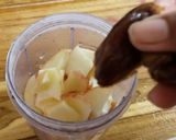 A picture of step 2 of Apple Dates Milkshake(No sugar).
