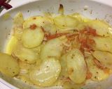 Foto del paso 2 de la receta: Salmón fresco al horno con patatas