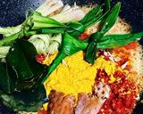 Foto langkah ke 1 dari resep Ayam Woku Kemangi.