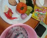 Foto langkah ke 1 dari resep Cumi Kuah Hitam Pedas Khas Tuban.