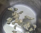 Foto del paso 3 de la receta: 64. Guiso de chocos con patatas