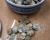 Foto del paso 5 de la receta: Papas con chirlas