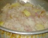 A picture of step 2 of Aloo pyaz ki sabji.