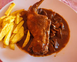 Foto del paso 6 de la receta: Conejo guisado con patatas fritas y champiñones