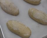 Foto langkah ke 8 dari resep Minced Sausage Chia Seed Soft Sourdough Bread.