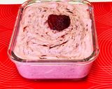 A picture of step 3 of Fresh Strawberry ice cream.