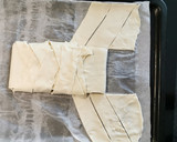Foto del paso 2 de la receta: Hojaldre relleno de chocolate y cubierto de almendra y azúcar