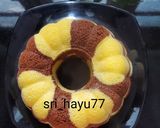 Foto langkah ke 9 dari resep Bolu Susu Marmer Kukus.