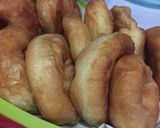 Foto langkah ke 11 dari resep Donat Kampung Menul menul.