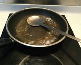 A picture of step 3 of Peanut sugar candy.