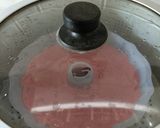 Foto langkah ke 5 dari resep Bolu Merah Putih.