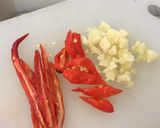 Foto langkah ke 1 dari resep Kangkung pedas cah bawang putih.