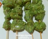 A picture of step 4 of Haryali Chicken skewers.