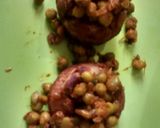 A picture of step 4 of Hare mator ki kachodi chat.