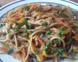 Foto del paso 10 de la receta: Yaki-espaguetti a mi estilo con salsa yakisoba casera...🤔