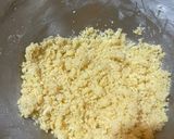 Foto langkah ke 5 dari resep Pound Cake Banana Crumble (Bolu Pisang Crumble).