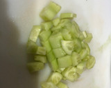 Foto del paso 3 de la receta: Ensalada de la huerta con atún en aceite de oliva